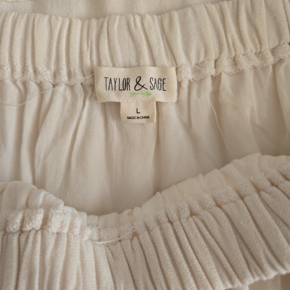 Taylor & Sage Cream Skirt - Picture 2 of 8